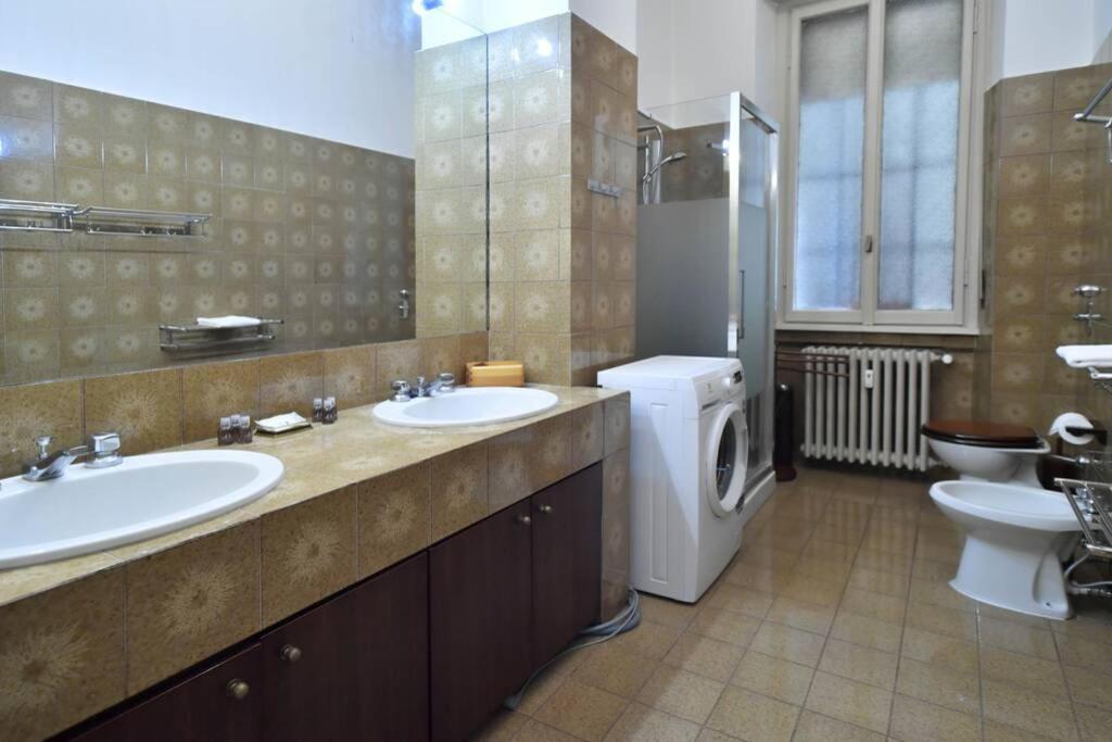 Ampio Appartamento Milano Centro Crocetta Ngoại thất bức ảnh