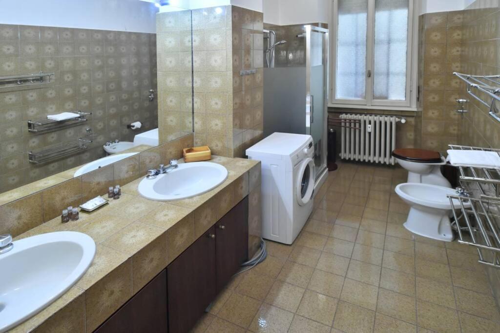 Ampio Appartamento Milano Centro Crocetta Ngoại thất bức ảnh